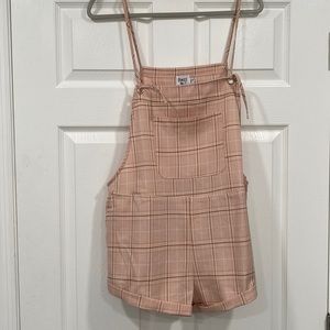 Never worn. Size 6 Princess Polly “Georgia Mae Playsuit”